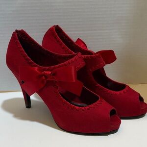Velvet Heart Red Peep-Toe Heels with Bow